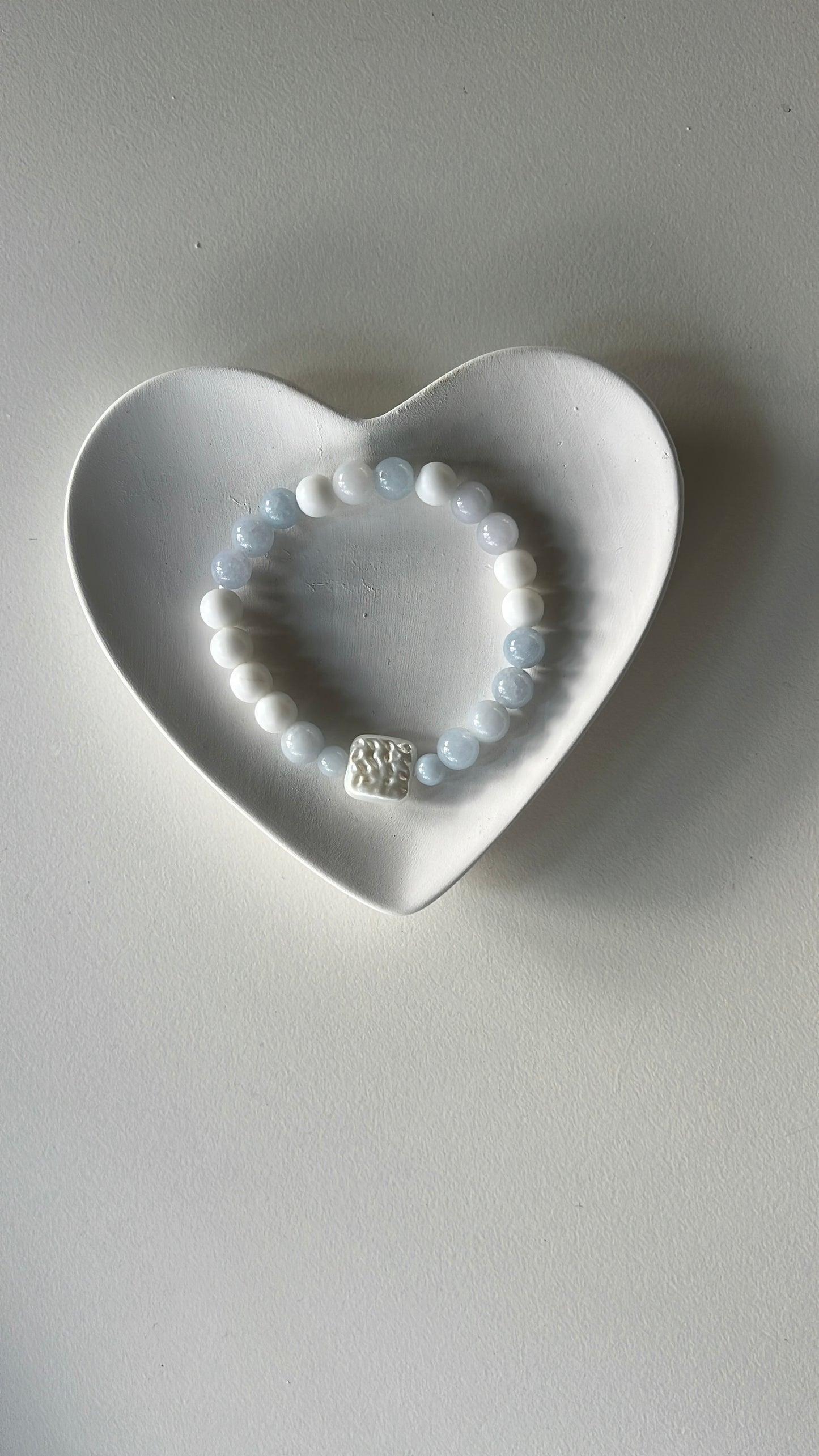 Balance x Courage Bracelet - Aquamarine, Shell, White Agate