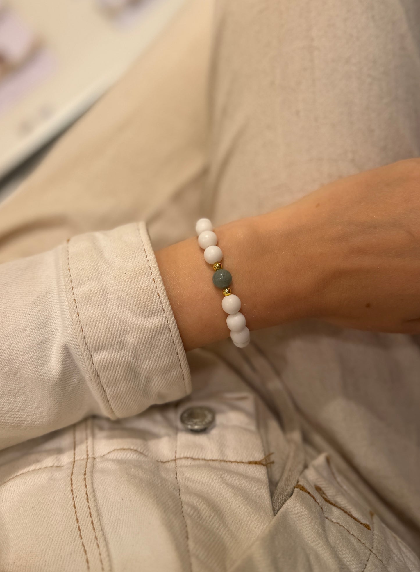 Jade & White Agate - Calm and empowering, unblocks