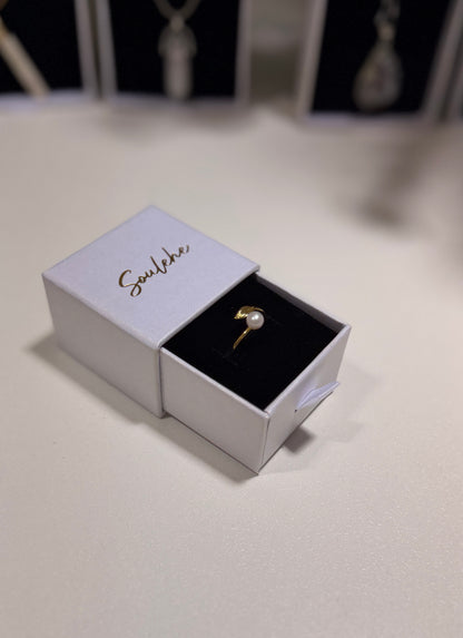 Leaf Pearl Ring