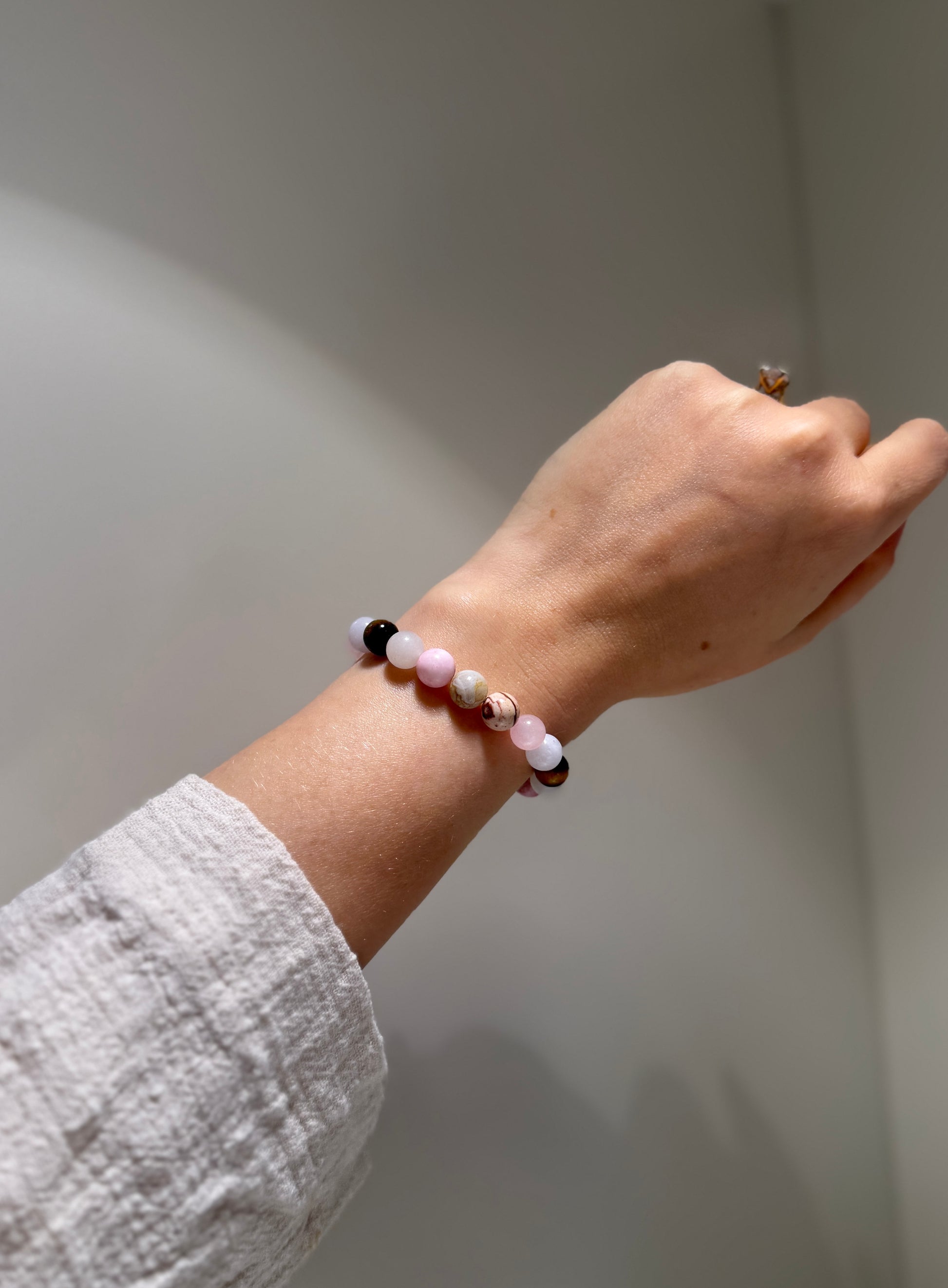 Taurus Luck Bracelet with Pink Zebra, Rose Quartz, Aquamarine, Australia Jasper, Bamboo Agate, Pink Aventurine and Tiger Eye, handmade – Soulehe.