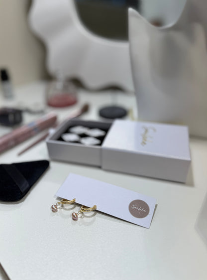 Luxurious Pink pearl earrings