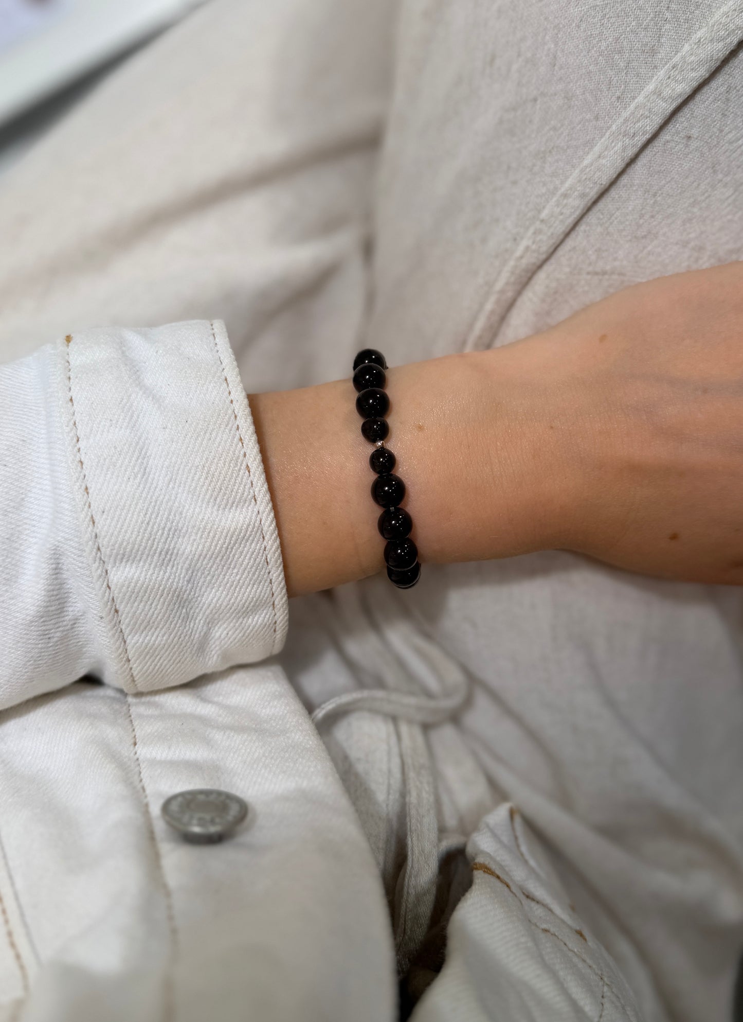 Protection and Strength • Obsidian & Onyx